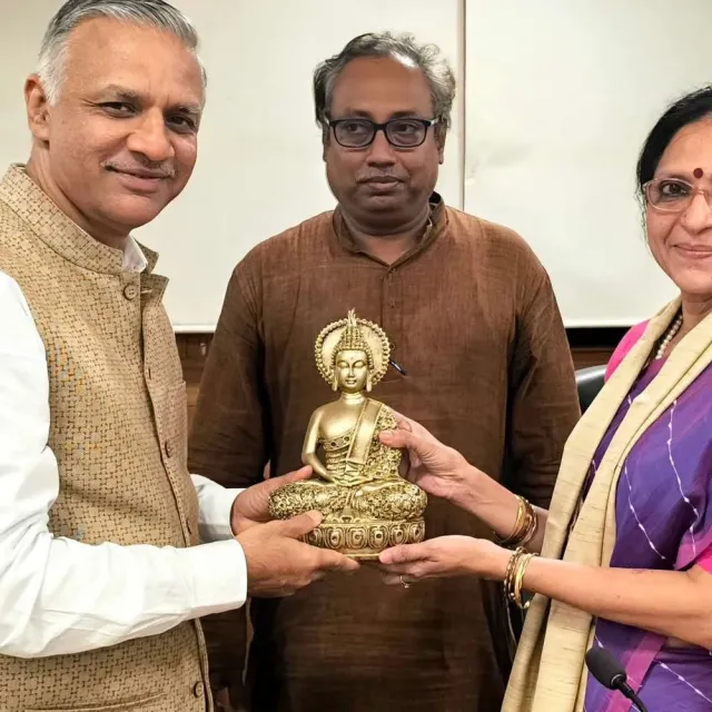 नालंदा यूनिवर्सिटी और CSIR-TKDL के बीच MoU साइन:शोध, क्षमता निर्माण और छात्र जुड़ाव पर जोर; भारत की पारंपरिक ज्ञान विरासत को अंतरराष्ट्रीय मंच पर मिलेगी पहचान