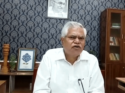 3605 पंचायतों में चुनाव की तारीख बदलने की तैयारी:6 नवंबर को धनतेरस; राज्य निर्वाचन आयुक्त बोले- कैलेंडर बनाते समय इसका ध्यान नहीं रखा
