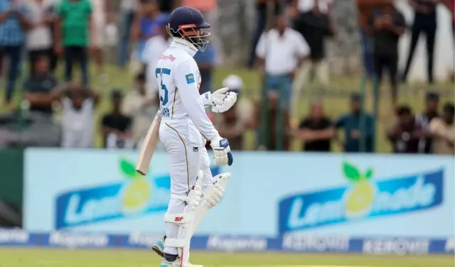 Dhananjaya de Silva ने छोड़ी Sri Lanka Test Team की कप्तानी, बतौर खिलाड़ी खेलेंगे