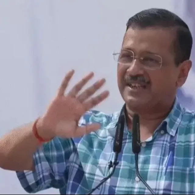 केजरीवाल का PM मोदी सरकार पर बड़ा आरोप:कहा- पंजाब के बुजुर्गों की मुफ्त तीर्थ यात्रा रोकने की कोशिश कर रही है सरकार