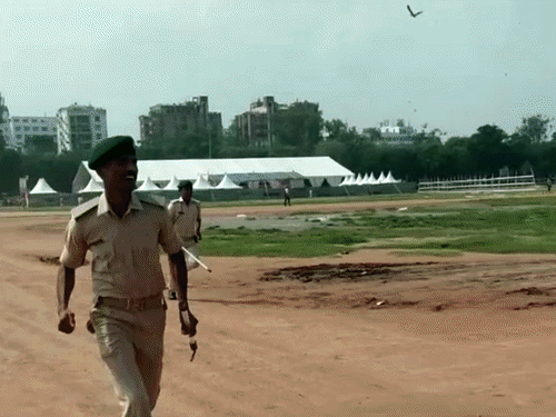 पटना- प्रदर्शन से पहले डिटेन किए गए पुलिस ड्राइवर कैंडिडेट्स:पुलिस ने गांधी मैदान में दौड़ा-दौड़ा कर पकड़ा, बोले- परमिशन के बाद भी हमें पकड़ा गया