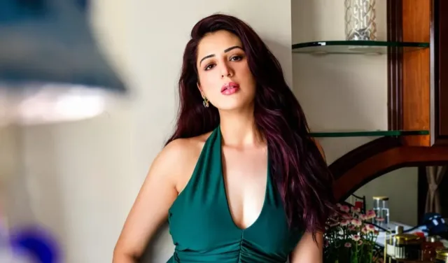 Bigg Boss 20: ScoutOP विवाद के बीच Isha Rikhi ने लव गिल का किया समर्थन, बोलीं- 'चरित्र हनन' की जगह 'सहानुभूति' की जरूरत