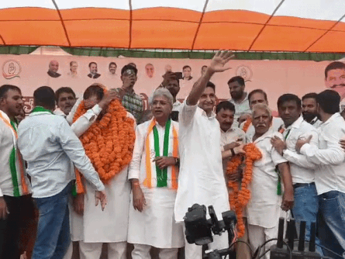 बहादुरगढ़ में दीपेंद्र हुड्डा का भाजपा पर तंज:बोले-सरकार ‘झूठ, लूट और फूट’ की नीति पर चल रही; BJP को बताया ‘भारतीय झूठी पार्टी’