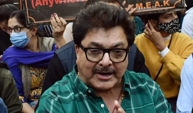 फिल्म निर्माता अशोक पंडित ने इमरान खान को भारत छोड़ने का नोटिस दिए जाने का समर्थन किया: 'मैं सच में बहुत खुश हूँ...'