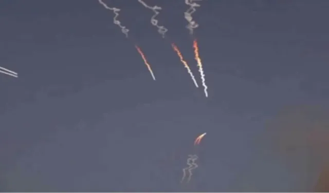 Houthi Drone Attack से Saudi Aramco के ठिकानों पर लगी भीषण आग, प्रवक्ता Yahya Saree का दावा