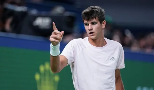 Shanghai Masters: Rafael Jodar ने Daniil Medvedev को हराकर फाइनल में बनाई जगह
