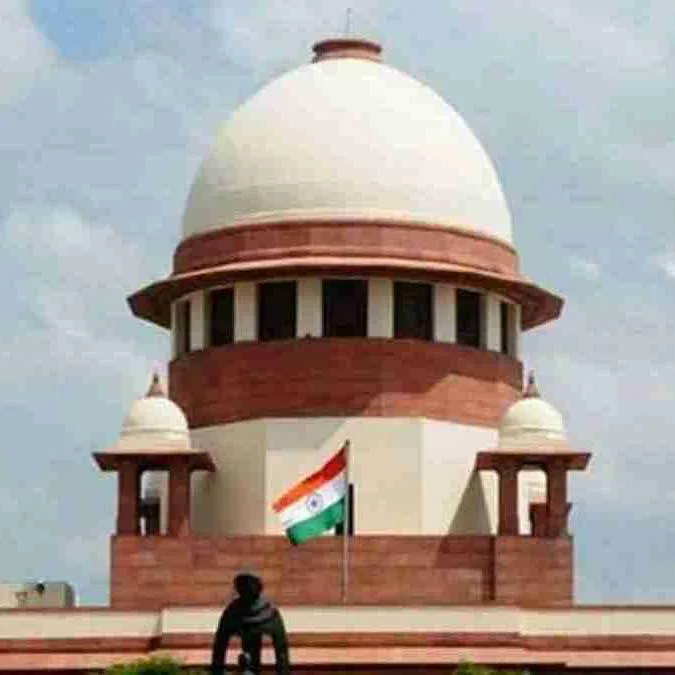 SIR विवाद के बीच सुप्रीम कोर्ट की दो टूक, कहा- हमारे हाथ बंधे नहीं हैं