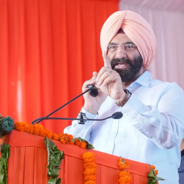 निर्माण स्थलों पर धूल नियंत्रण में लापरवाही, एजेंसियों को नोटिस:सर्दियों में प्रदूषण रोकने के लिए डीपीसीसी के नियमित और औचक निरीक्षण