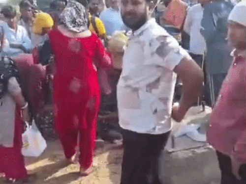 पत्नी को फोन कर बुलाया, रोते हुए नहर में कूदा:पास आते ही झगड़ा करने लगा; फरीदाबाद में दूर जाओ, दूर जाओ चिल्लाता रहा