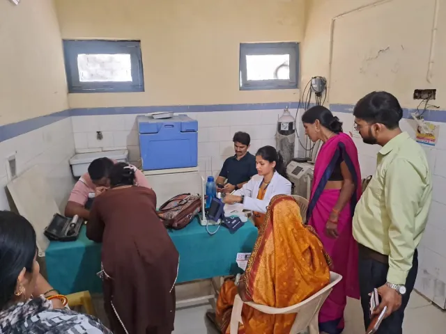सेवा सेतु अभियान के तहत 3 स्पेशियलिटी कैंप में 667 लोगों को मिला स्वास्थ्य लाभ