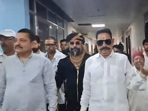 नीरज अस्पताल से डिस्चार्ज,अनंत बोले-इस बार टोटका नहीं चलेगा:हमारी जीत तय; बिहार MLC चुनाव प्रचार आज खत्म; 23 अक्टूबर को वोटिंग