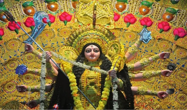 Shardiya Navratri 2026 की शुरुआत 11 अक्टूबर से होगी, हाथी पर सवार होकर आएंगी Maa Durga