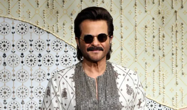 Anil Kapoor ने ताजा कीं 'तेजाब' और 'मन्नत' की पुरानी यादें: Shah Rukh Khan से अपने गहरे रिश्ते और उनके बंगले खरीदने के सफर का किया खुलासा
