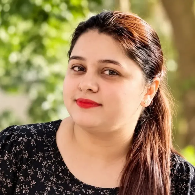 'हाथों पर मेहंदी लगाई, पति बोला- हम करवाचौथ नहीं मनाते':यमुनानगर में बेड पर मिली लाश, परिजन बोले- व्रत रखना चाहती थी, उन्होंने मार दी