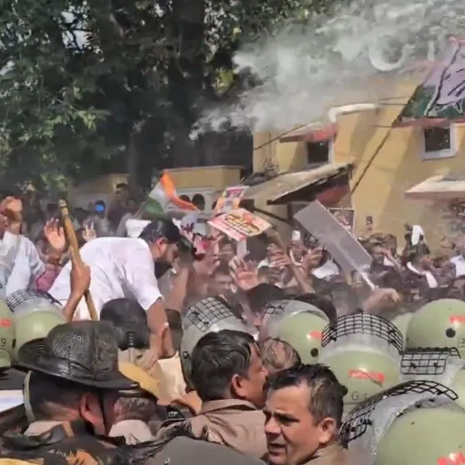 दिल्ली तक पहुंचा कश्मीर मॉडल, इंटरनेट बंदी से लेकर हिरासत तक