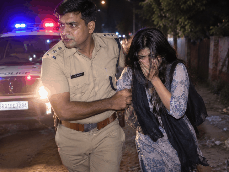 बॉयफ्रेंड ने गर्लफ्रेंड को रेड लाइट एरिया में बेचा:बोला- 2.30 लाख में डील हुई; बिहार से कस्टमर बनकर कोलकाता पहुंची पुलिस; जानिए कैसे किया रेस्क्यू