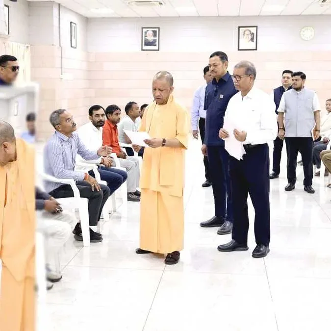 नर सेवा-नारायण सेवा के भाव से जनसेवा कर रही यूपी सरकार