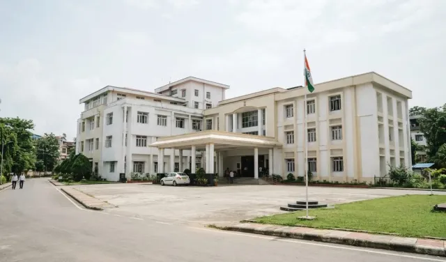 Manipur Cabinet ने हिंसा में लापता 49 लोगों के परिजनों को 10-10 लाख रुपये देने को दी मंजूरी